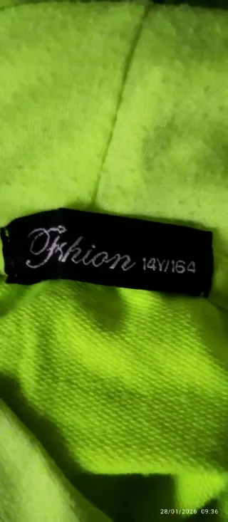 Pantalones chándal negros con estampado