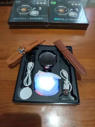 Un Set D21 Watch 4 + Auriculares Inalámbricos