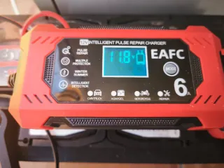 Batería coche 72Ah 640A Estándar Master Tech