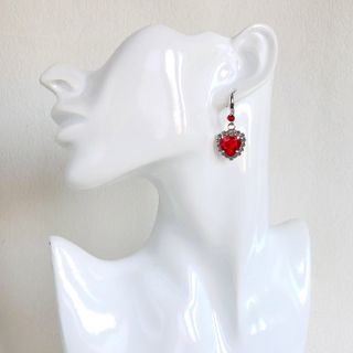 Orecchini cuore rosso con strass