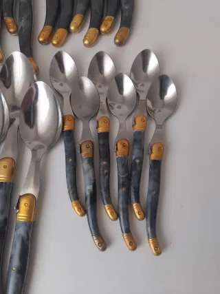 Cubertería Laguiole 6 pax