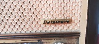 Radio vintage Magnadyne Delaware 319 a valvole