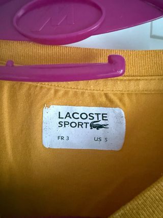 Camiseta Lacoste Amarilla con Logo Cocodrilo