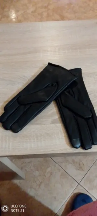 Guantes de mujer negros
