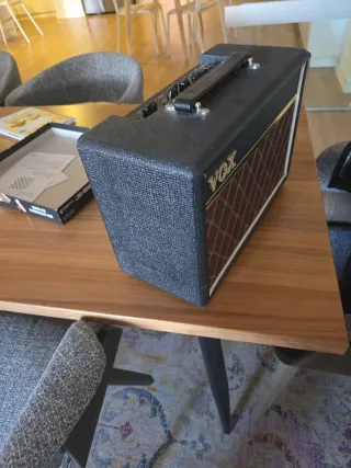 Amplificador Vox Pathfinder 10 Guitarra