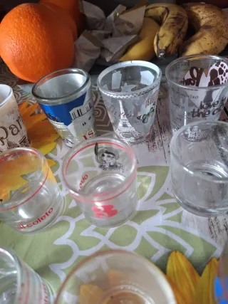 Lote de vasos de chupito decorados