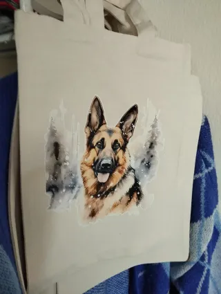 Sacos de lona com bordado de cão