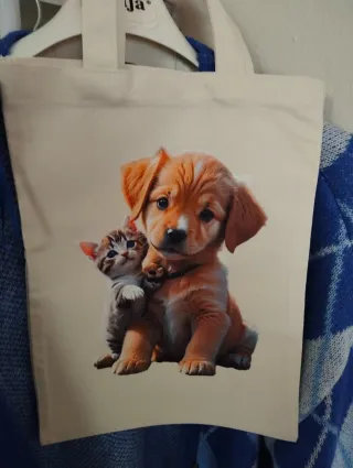 Sacos de lona com bordado de cão