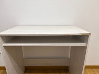Escritorio 79x43cm