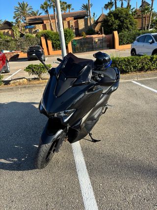 Yamaha Tmax 530 Negra