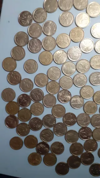 150 monedas de pesetas