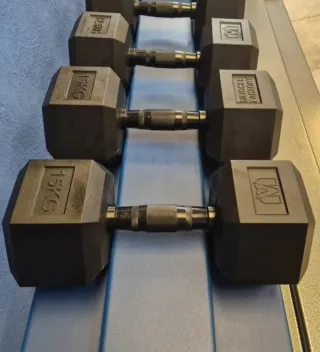 Mancuernas hexagonales 2x 2, 2'5 y 3kg