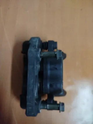 Pinza Freno Kymco Superdink 2012-13