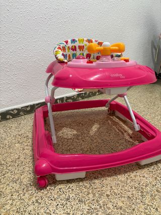 Andador/Tacata rosa para bebé