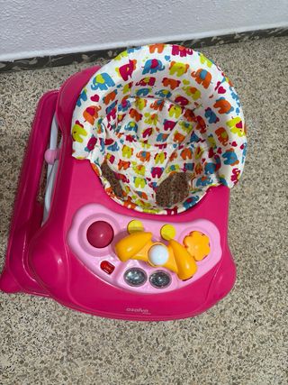 Andador/Tacata rosa para bebé
