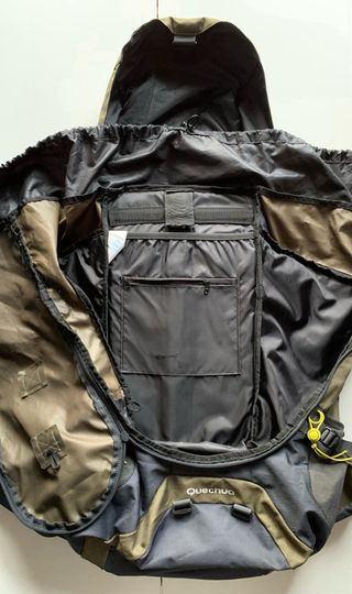 Zaino da trekking Forclaz Decathlon 70L