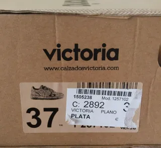 Talla 37. Zapatillas Victoria retro