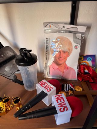 SURTIDO DE ACCESORIOS CARNAVAL (VALORADO EN 40 €)