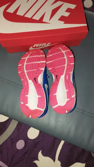 Zapatillas Revolution Nike Azul y Rosa