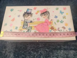 Carillon portagioie con specchio