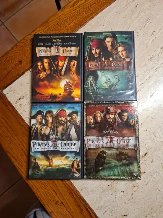 Pack 4 DVDs Piratas del Caribe