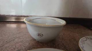 Vajilla con el nombre María de porcelana