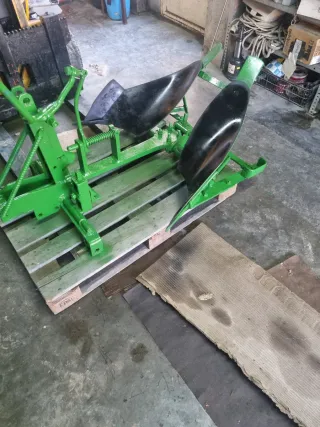 Vertedera reversible