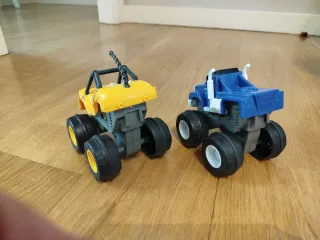 2 Coches Monster Truck Juguete