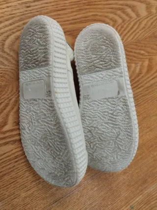 Zapatillas niño blancas Talla 25