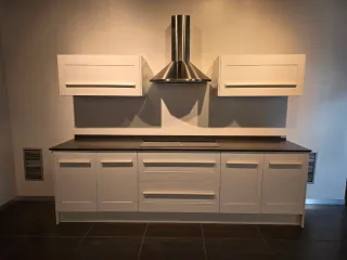 Muebles de cocina blancos