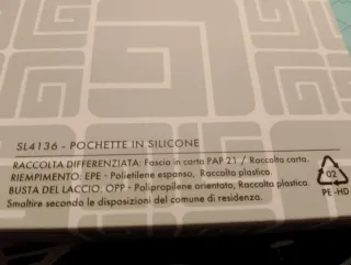 Pochette Guy Laroche in silicone