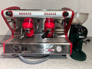 Cafetera Profesional con Molinillo