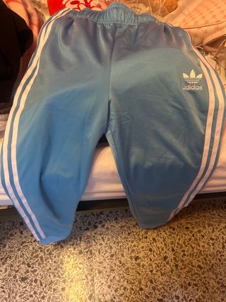 Pantalones chándal Adidas azules
