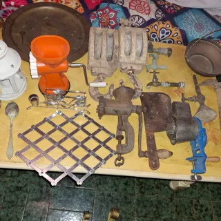 Lote de antigüedades varias