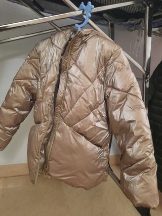 Chaqueta Niña Metalizada Dorada