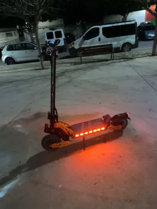 Patín eléctrico Dual motor 3300W