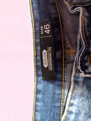 Pantalón vaquero hombre azul en perfecto estado