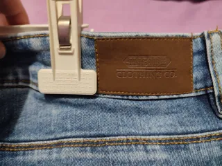 Pantalón vaquero hombre azul en perfecto estado