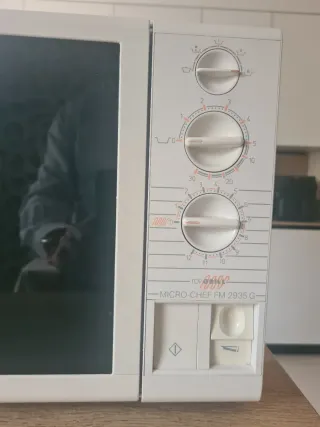 Microondas TOP CHEF FM 2935 G