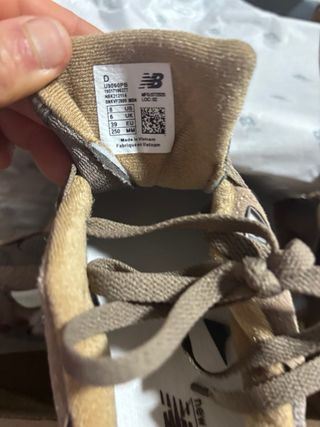 New Balance 9060 Beige/Marrón