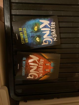 Pack de dos libros en completo nuevo estado.