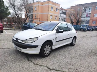 Peugeot 206 2003