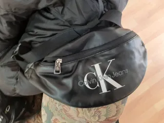 Riñonera Calvin Klein Jeans Negra