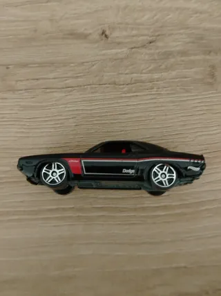 Hot Wheels '70 Dodge Challenger Nero