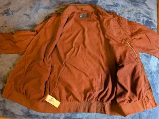 Chaqueta Fred Perry bordeus