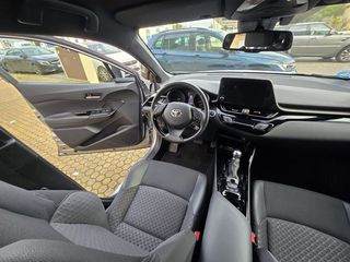 Toyota C-HR 125H Advance Plus