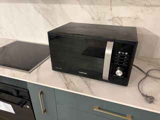 Microondas Samsung Grill 23L