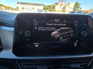 Volkswagen T-Roc Dark 1.0 TSI 81kW 110CV