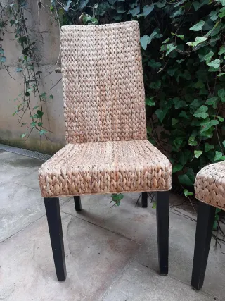 Juego de 2 sillas de comedor de mimbre