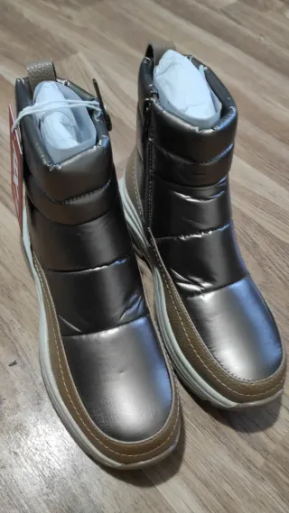 Botines XTI Beige y Dorado